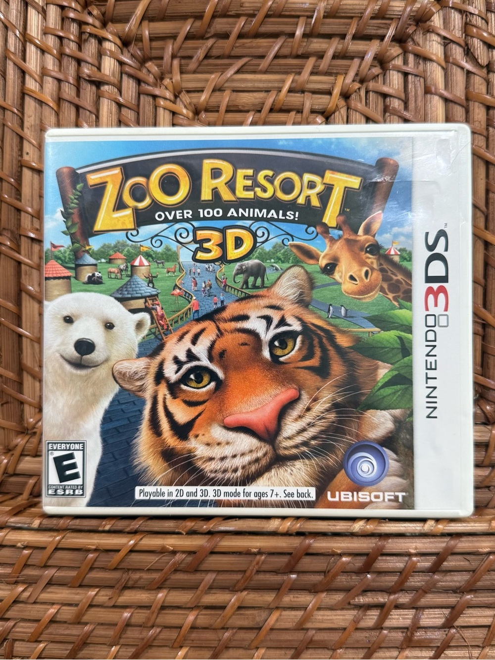 Zoo Resort 3D Nintendo 3DS Game by Ubisoft - Colorful Animal Cover W/Manual